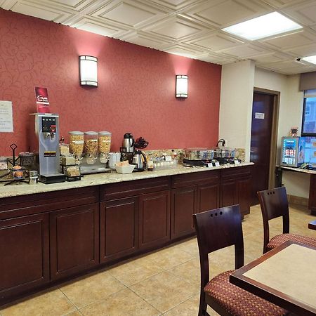 Best Western Plus Rose City Suites Welland Exterior photo