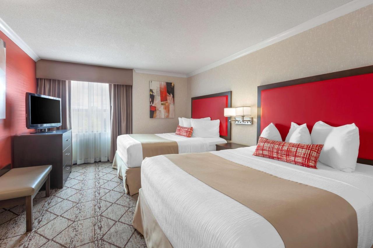Best Western Plus Rose City Suites Welland Exterior photo